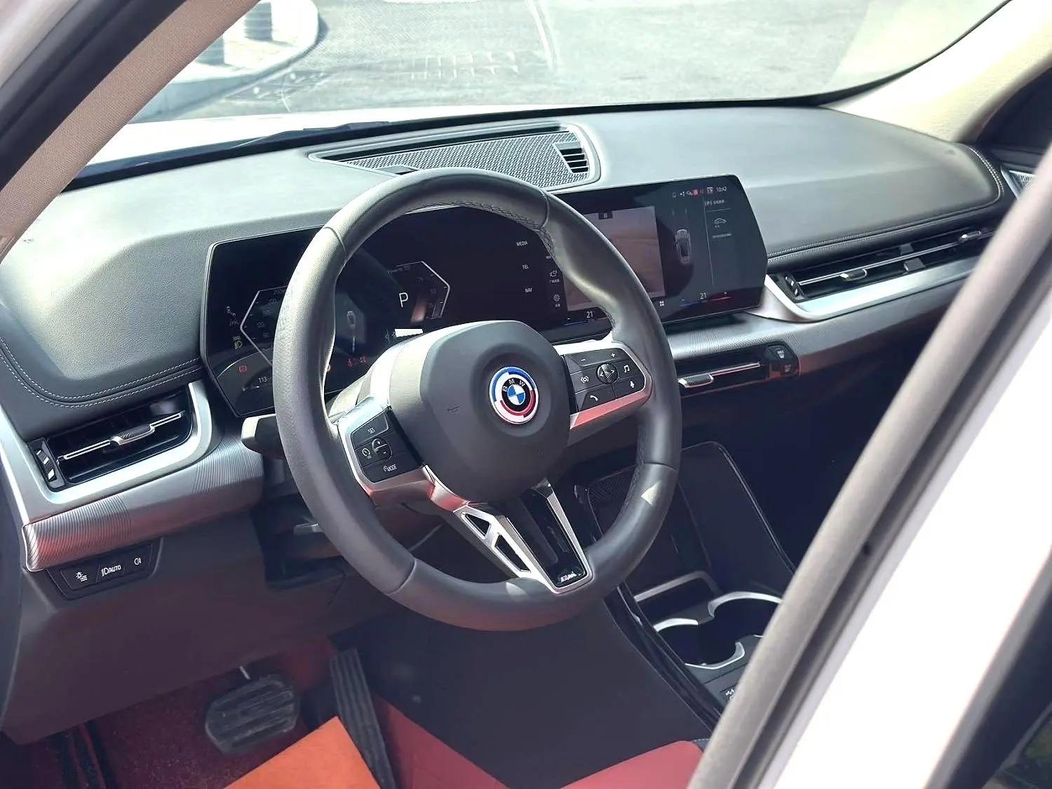 BMW 2024 X1 sDrive25Li 2.0T M Sport Package Automatic 3