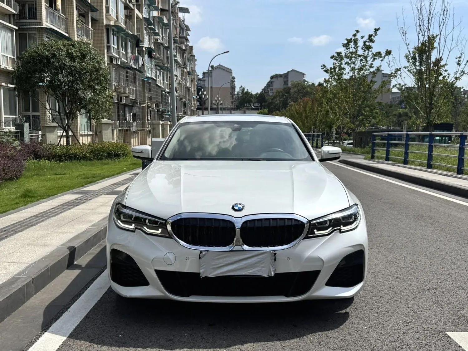 BMW 3 Series 2020 325Li M Sports Suit 2