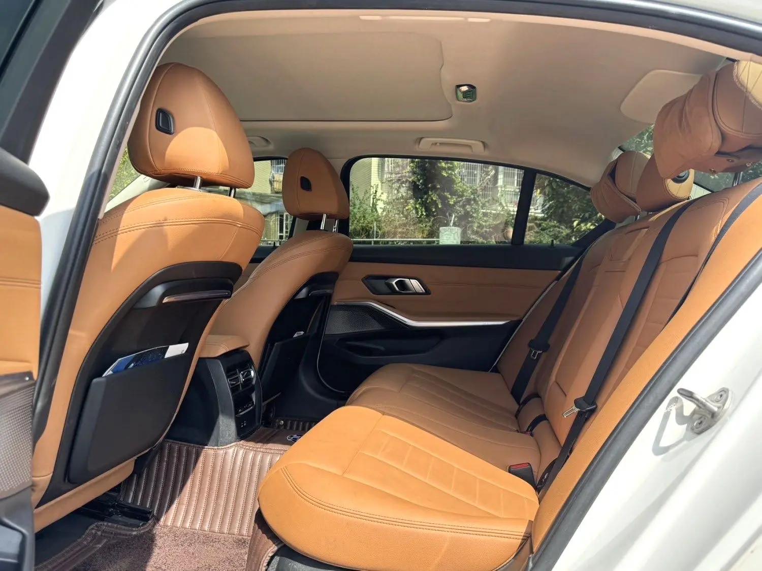 BMW 3 Series 2020 325Li M Sports Suit 7