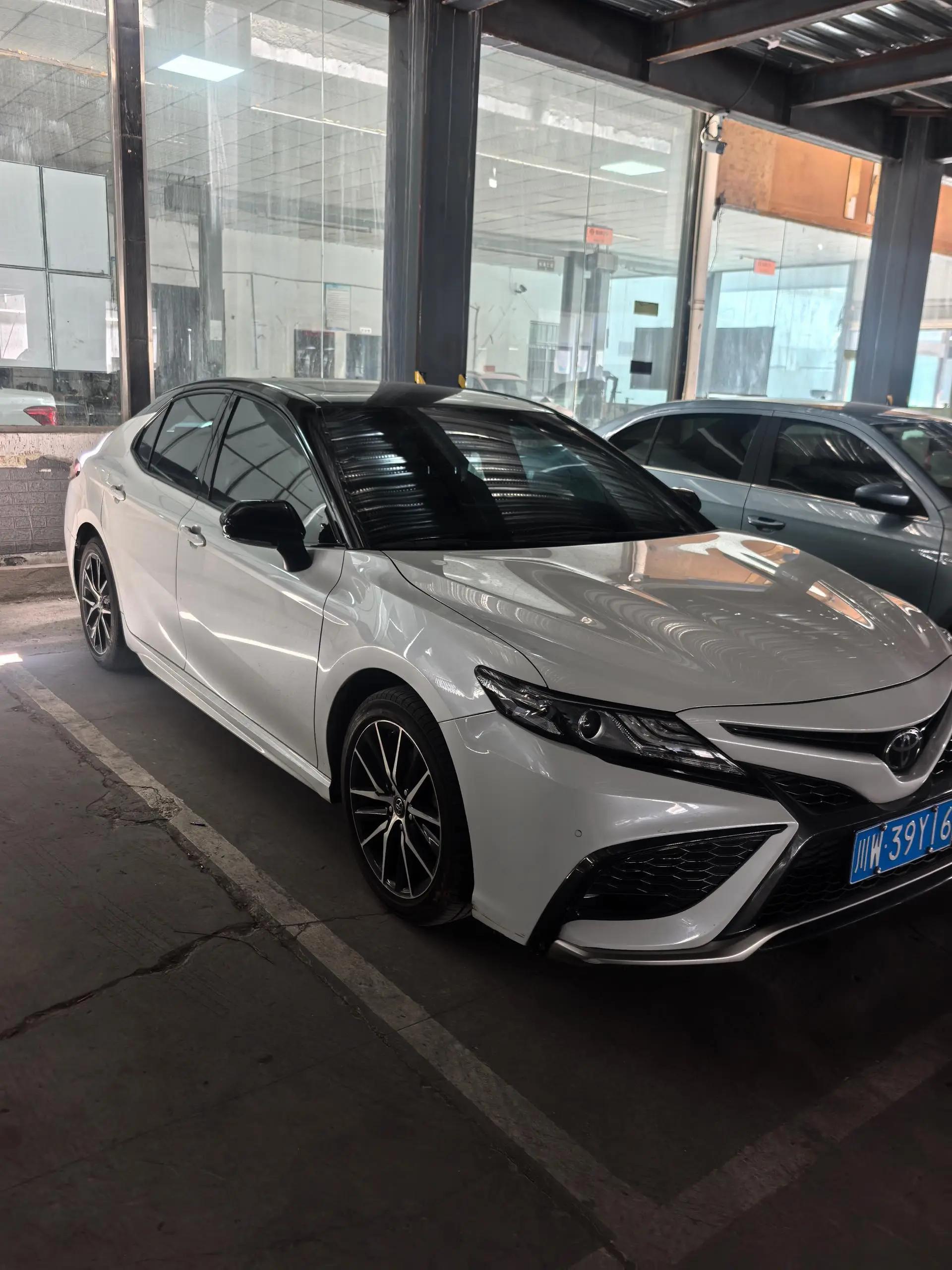 Camry 2022 2.0S Knight Edition 5