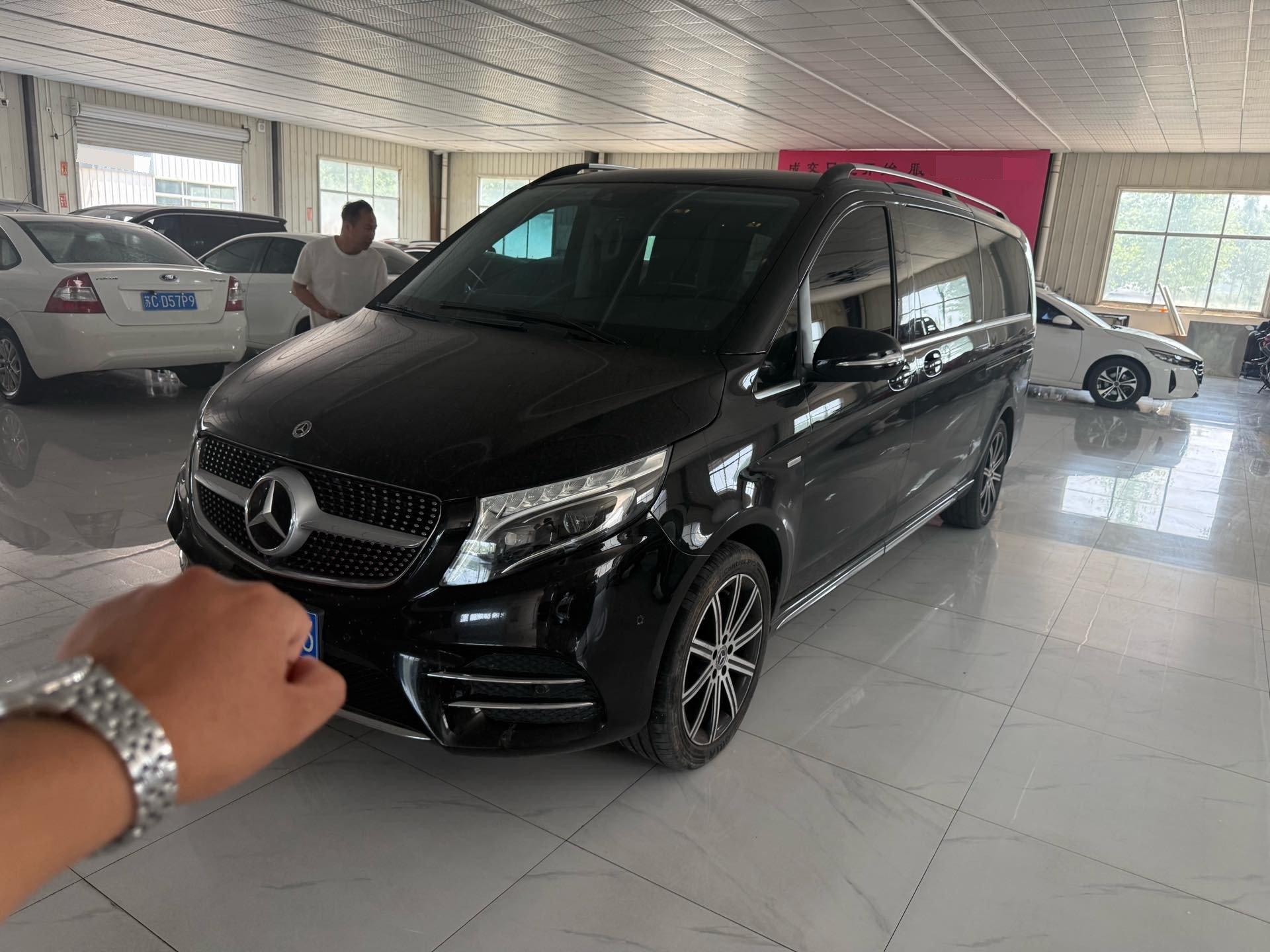 Mercedes Benz V-Class 2021V 260 L Long Wheelbase Deluxe Edition