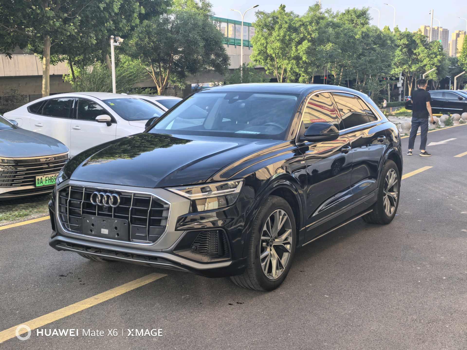 Audi Q8 2021 55 TFSI Deluxe Dynamic