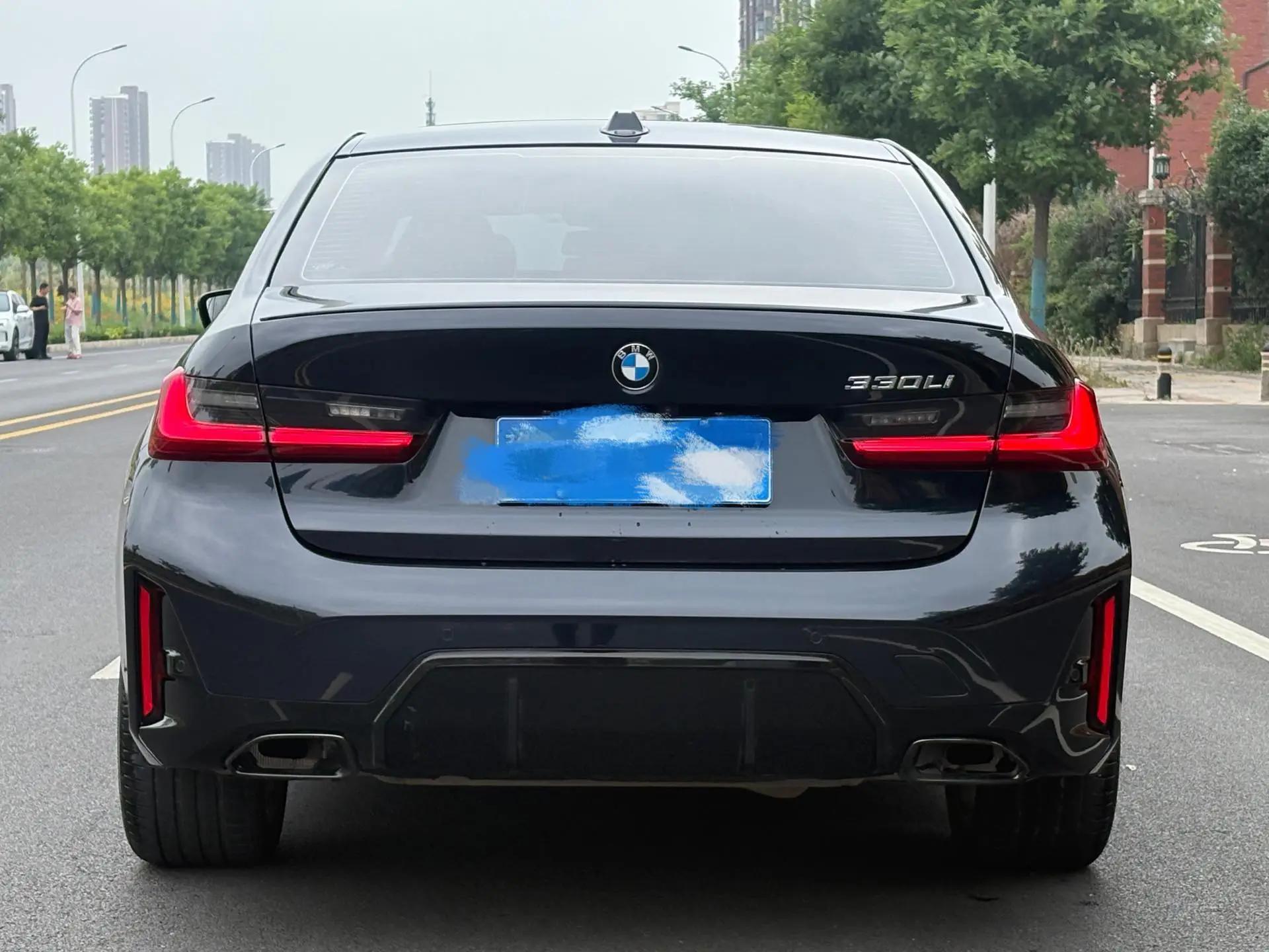 BMW 3 Series 2025 330Li 2.0T Exclusive M Sports Obsidian Night Suit Automatic Gear 8