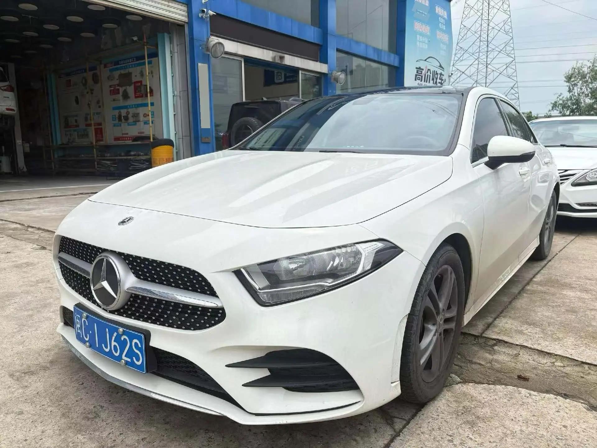 Mercedes Benz Class A 2022 A 180 L Sports Car