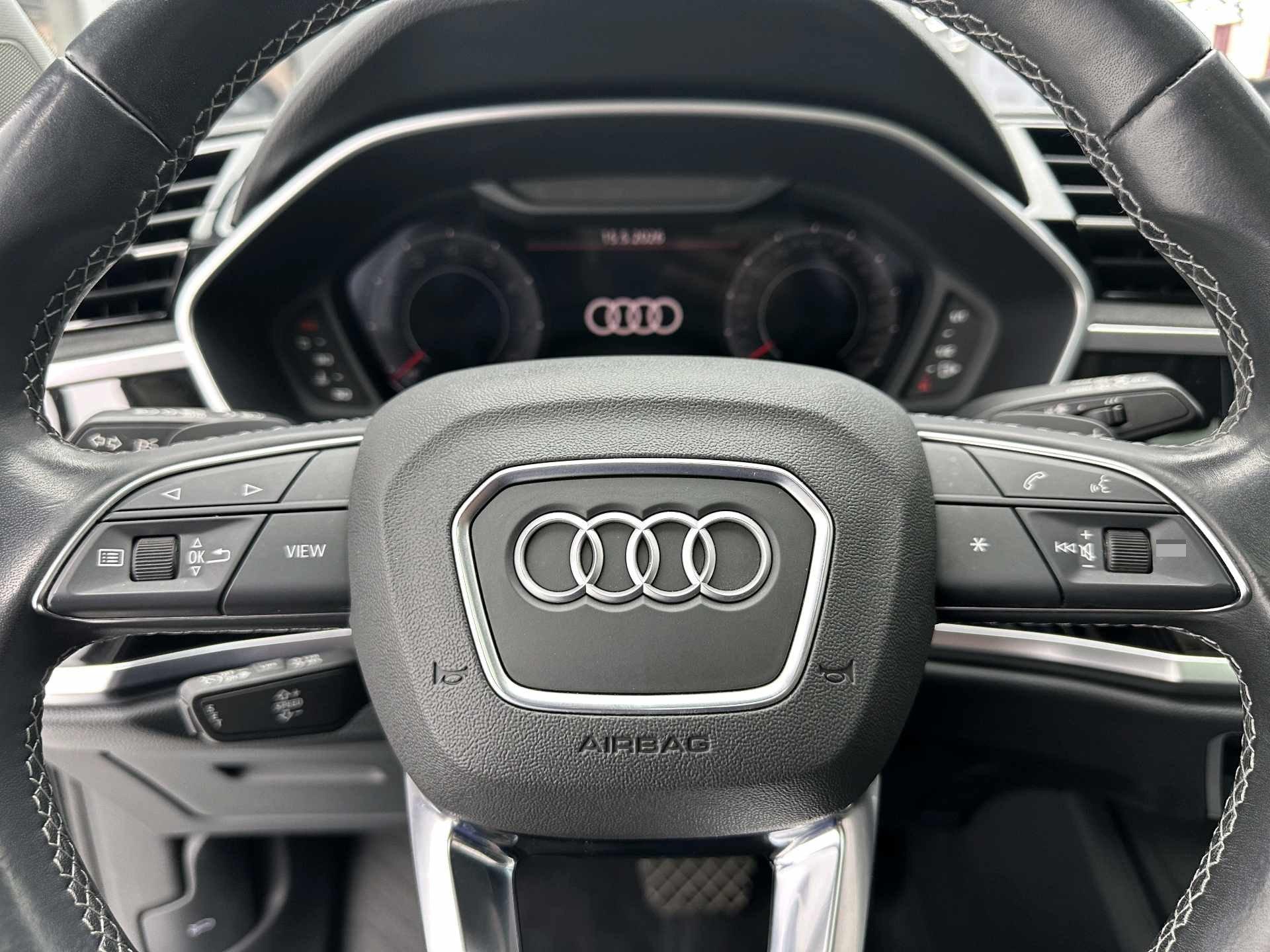 Audi 2023 Q3 1.4TFSI 35TFSI Stylish Dynamic Edition Automatic 14
