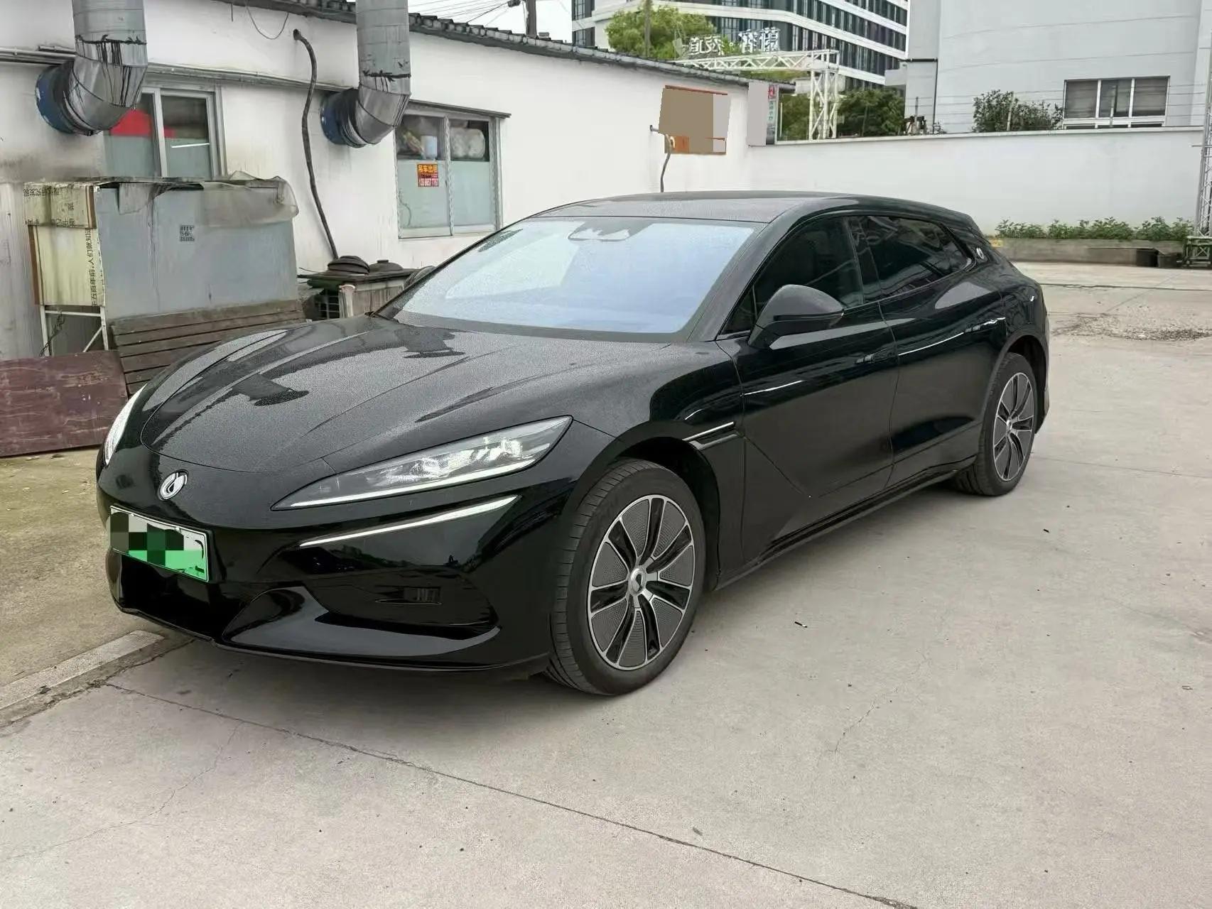 Denza 2024 Denza Z9GT 2.0T stepless 1100 four-wheel drive Max version automatic gear