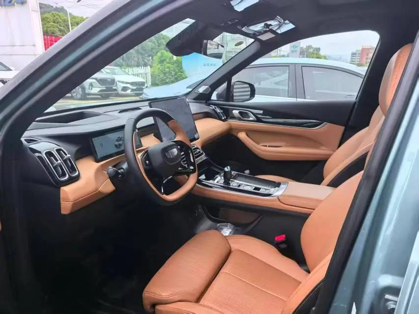 Geely 2025 Boyue L 1.5TD Splendid Automatic Gear 5