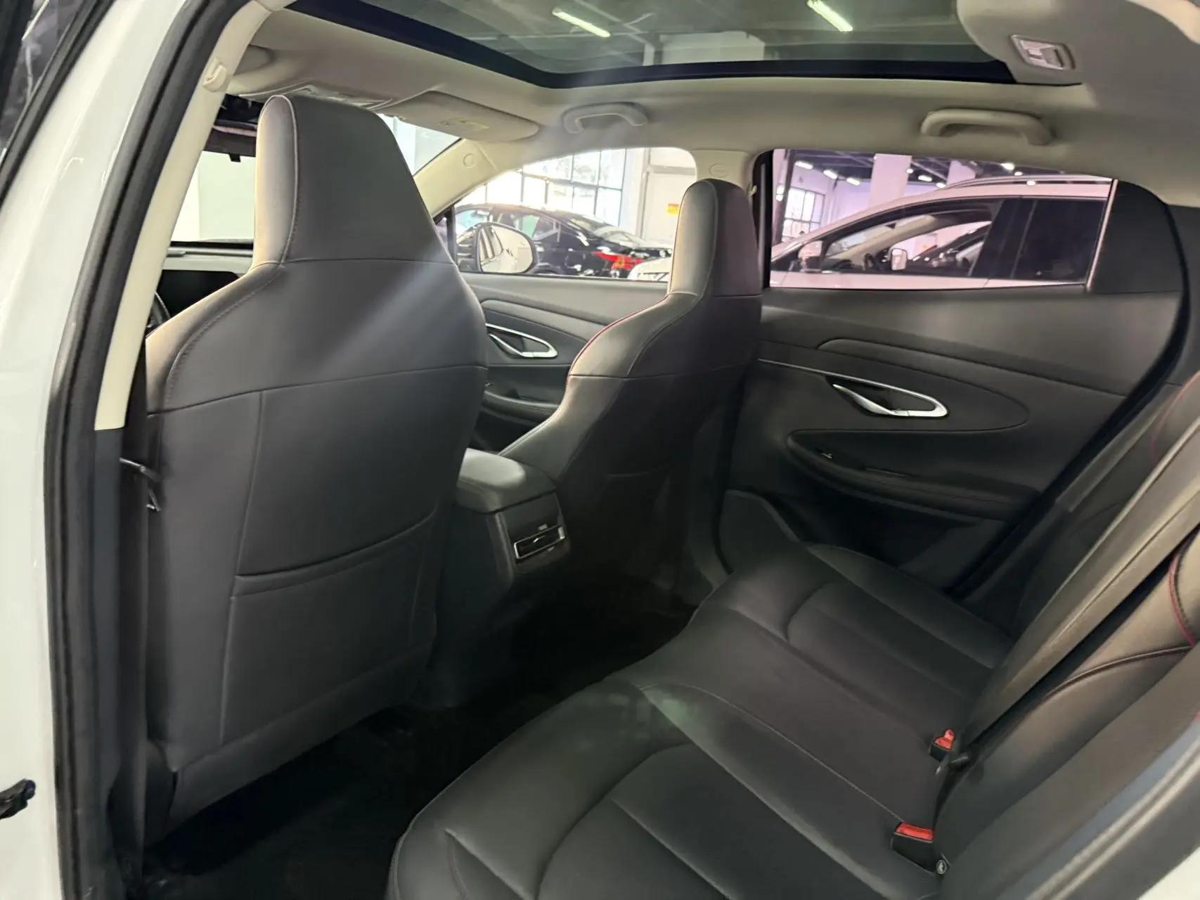 ChangAn UNI-T 2020 1.5T Flagship 5