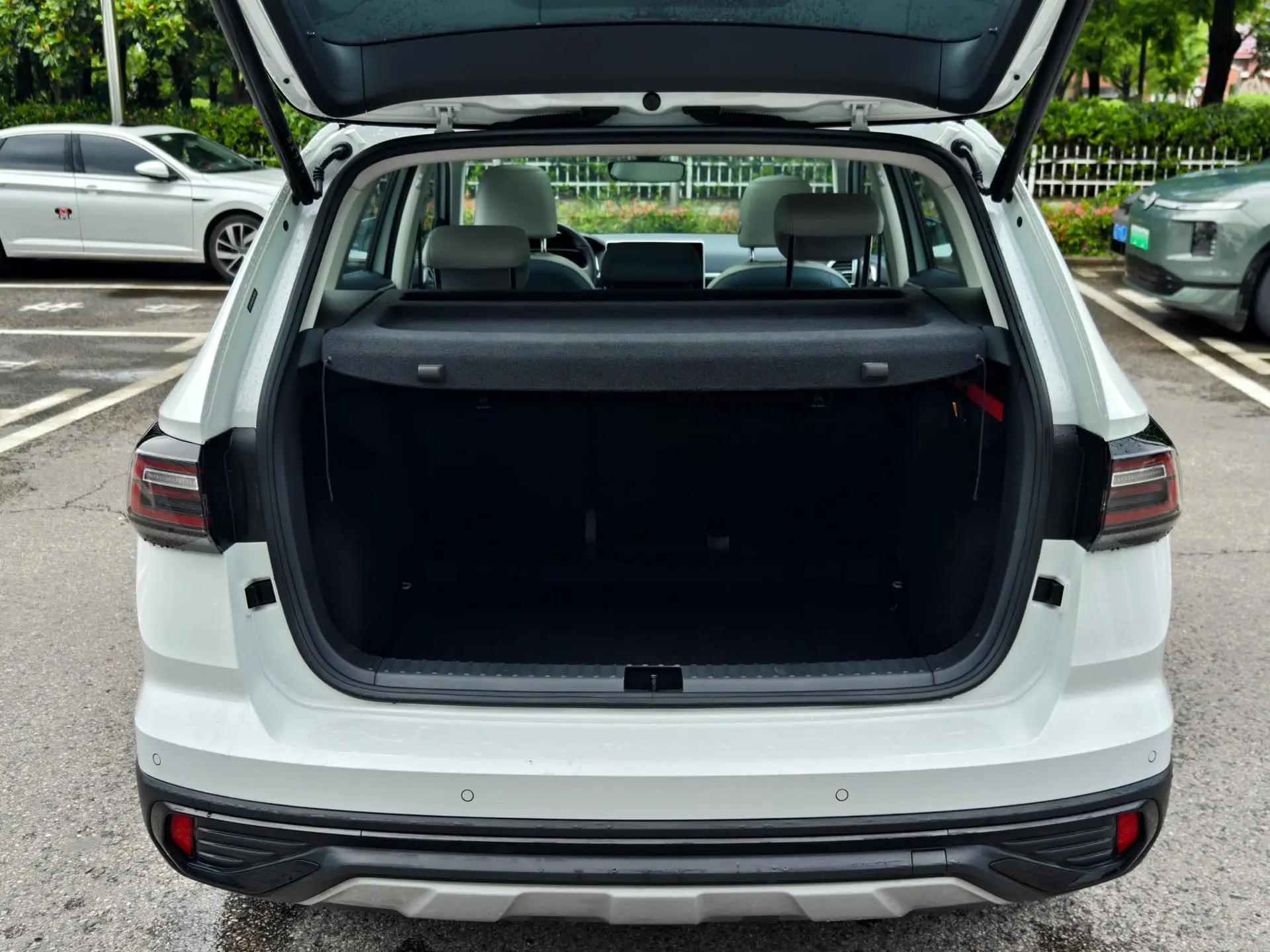 Volkswagen 2024 Tuyue 1.5TSI 300TSI Two-Drive Monthly Edition Automatic Gear 12
