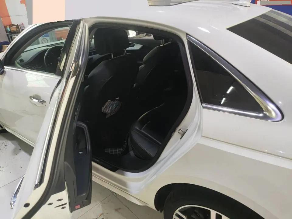 Audi A4L 2020 40 TFSI quattro Deluxe Dynamic 4