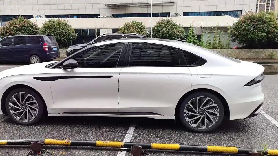 Lincoln Z 2024 2.0T Zunyi Edition 4