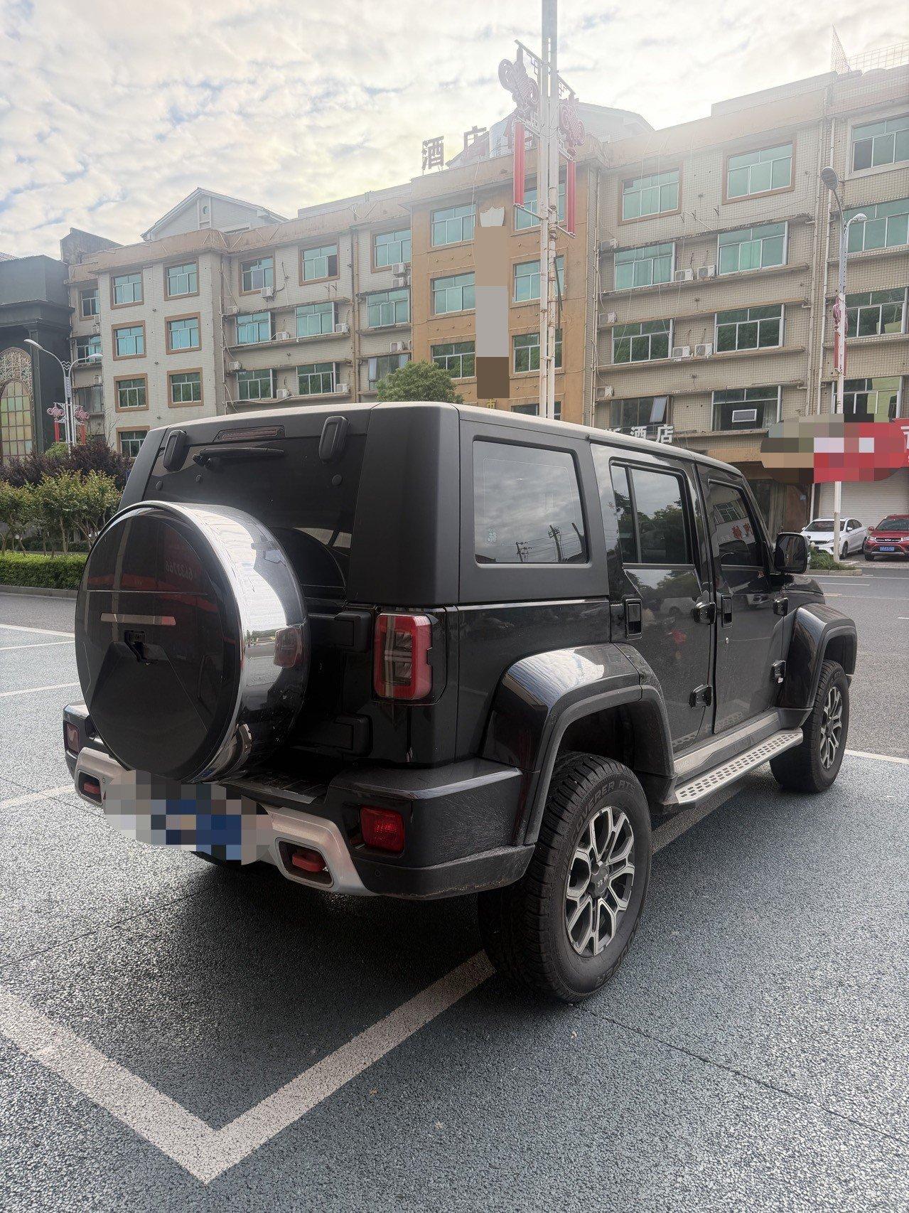 Beijing 2024 BJ40 2.0T City Hunter Glory Edition Automatic Gear 8