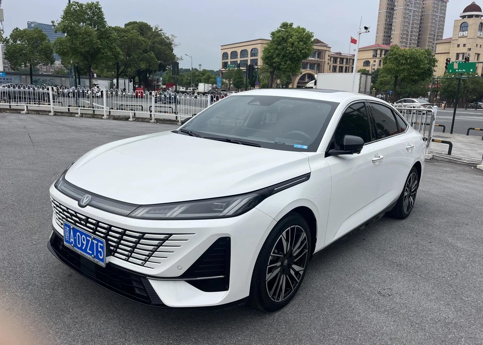 ChangAn 2026 Yidong 1.5T 500Bar Smart Automatic Gear