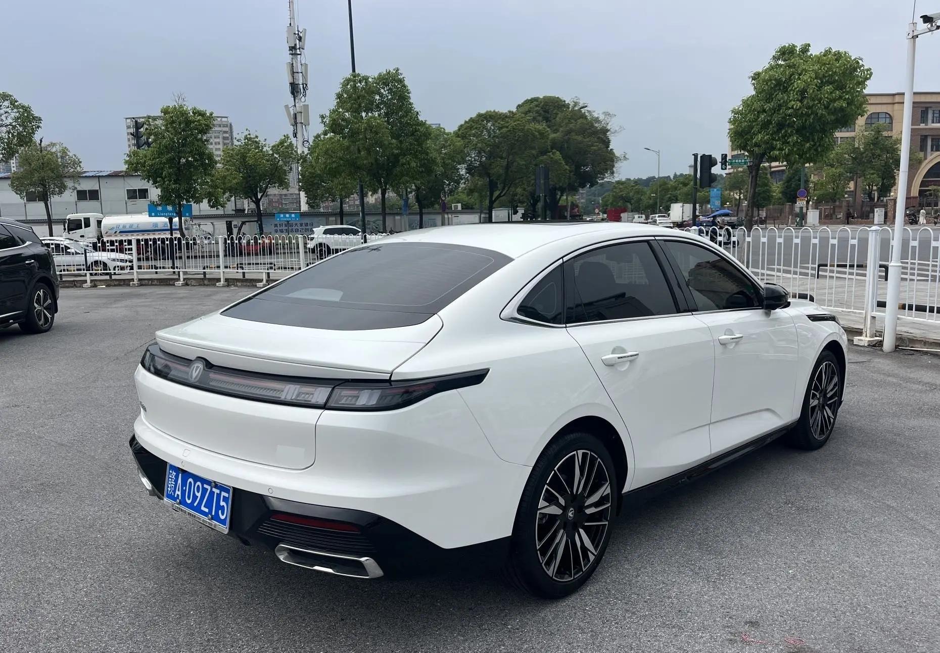 ChangAn 2026 Yidong 1.5T 500Bar Smart Automatic Gear 7
