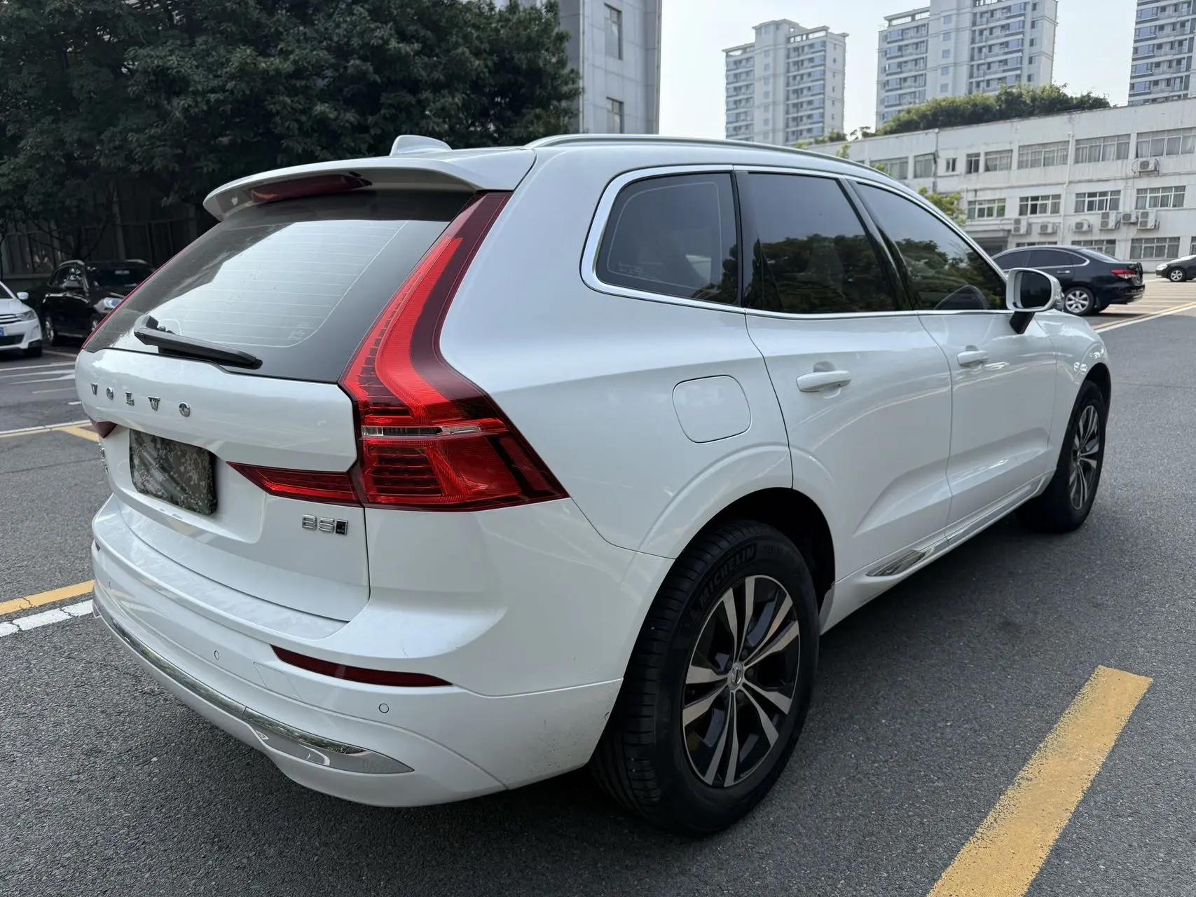 Volvo XC60 2023 B5 4-wheel-drive Zhiyi Deluxe Edition 9