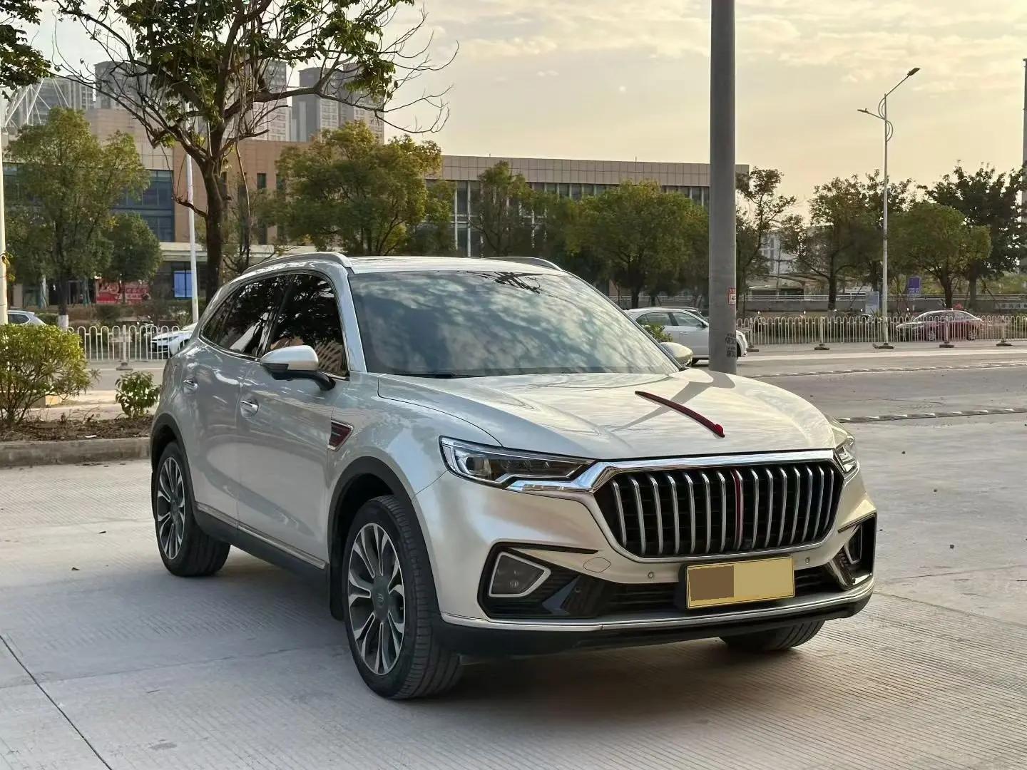 HongQi HS5 2019 2.0T Smart Flag Enjoy Four-wheel Drive Edition 3