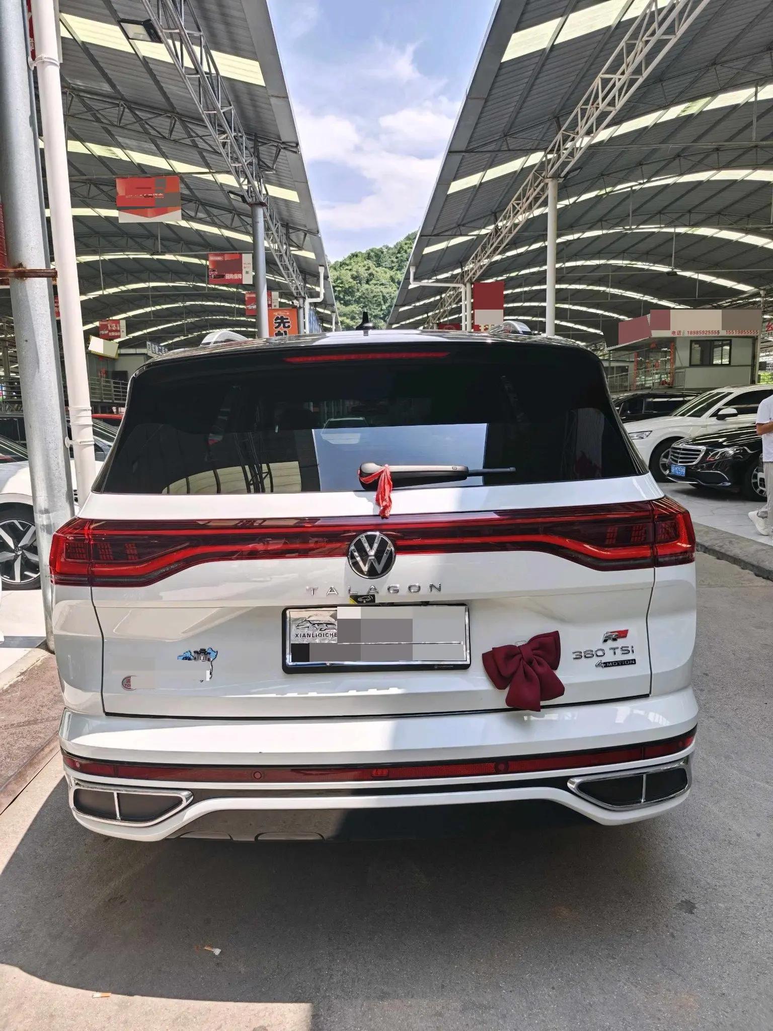 大众 2024款 揽境 2.0TSI 380TSI 四驱R-Line拓境版6座 自动挡 6
