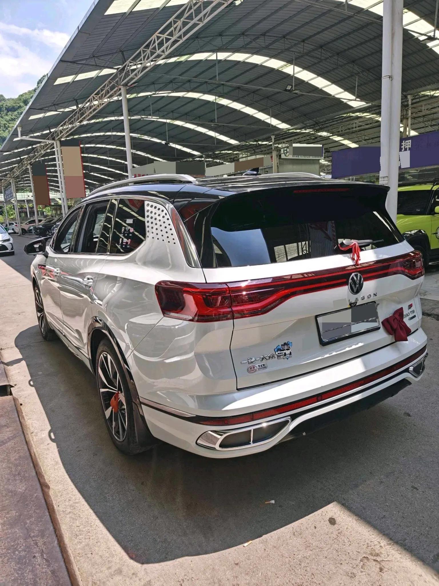 大众 2024款 揽境 2.0TSI 380TSI 四驱R-Line拓境版6座 自动挡 7