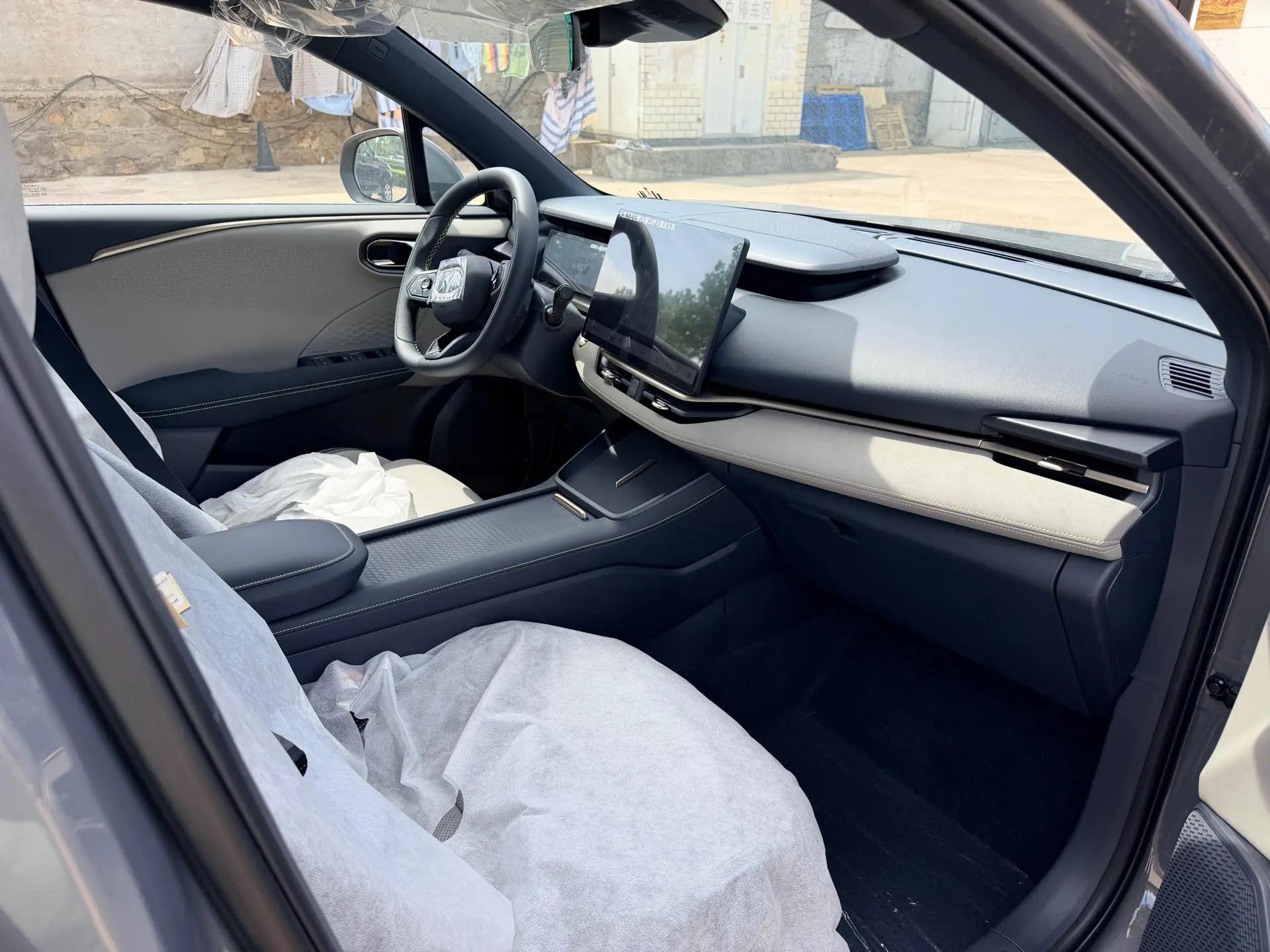 LYNK&amp;CO 2026 LYNK&amp;CO 06 1.5T Relive Max automatic gear 8