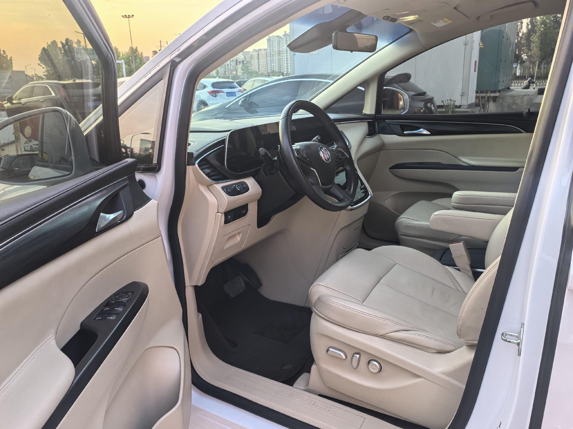 Buick GL8 2023 ES Lu Zun 653T Premium 6