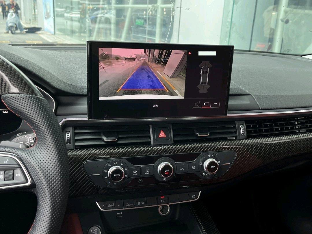 Audi A4L 2020 40 TFSI Fashion Dynamic 6