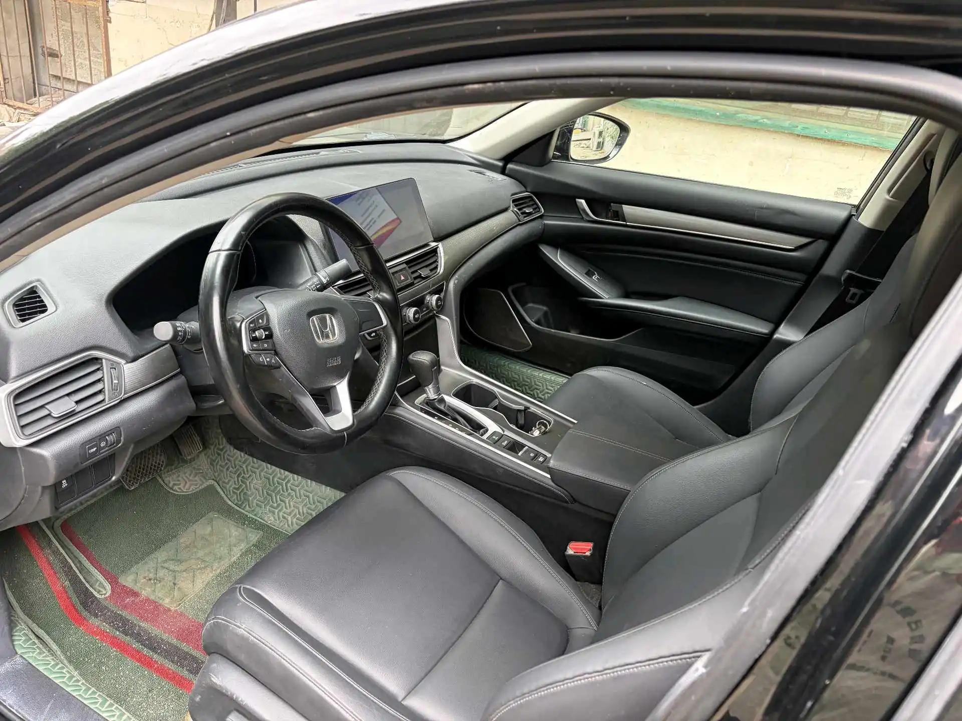 Accord 2022 260TURBO Deluxe Edition 5