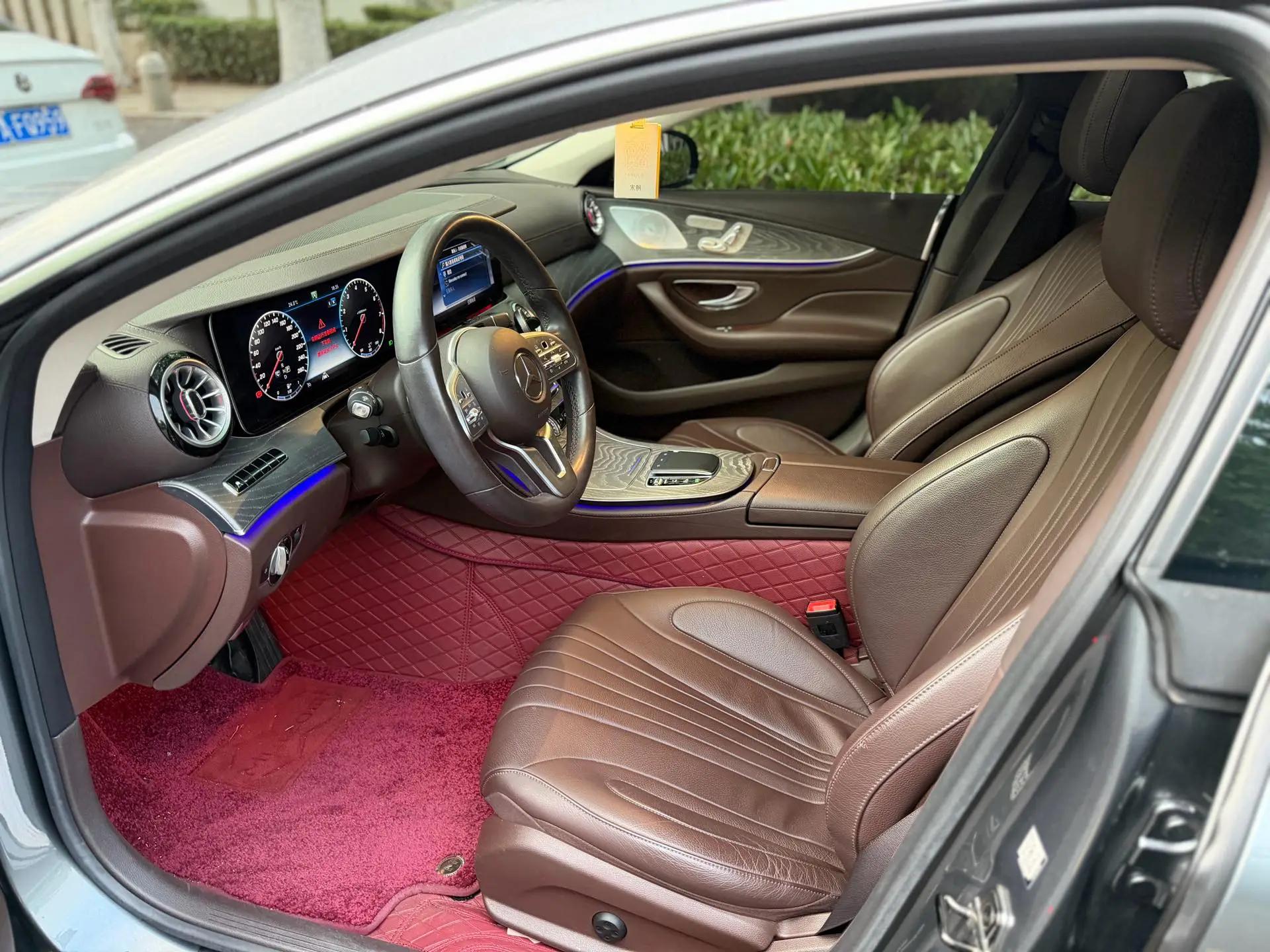 Mercedes Benz CLS 2018 CLS 300 Luxury 4
