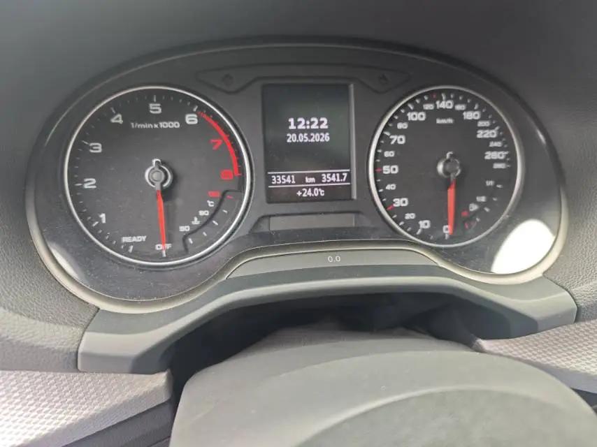 Audi Q2L 2021 35 TFSI Enterprising Dynamic 6