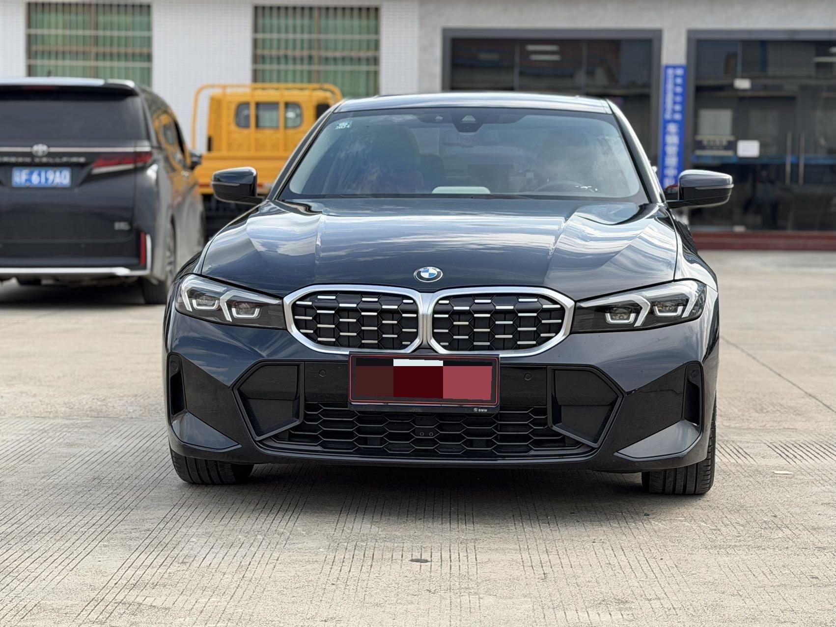BMW 3 Series 2023 325Li M Sports Suit 2