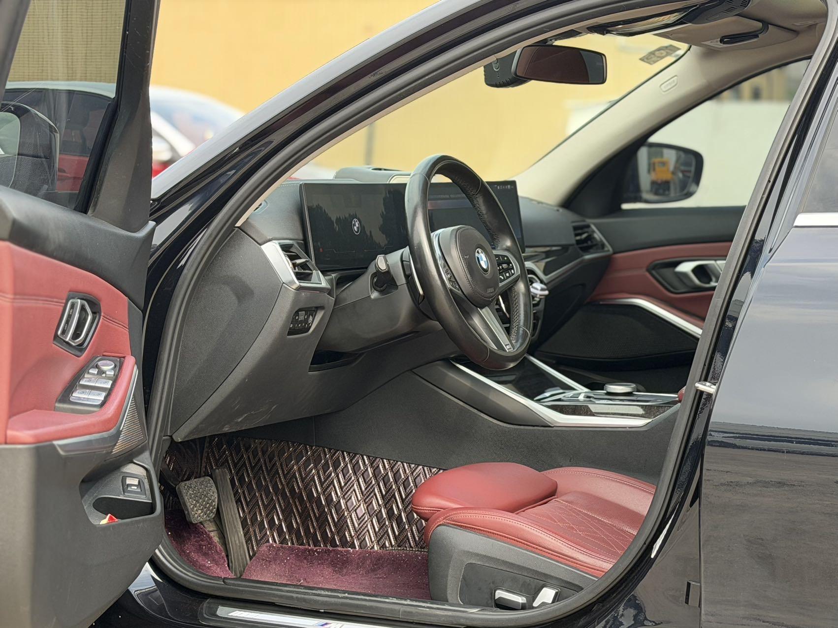 BMW 3 Series 2023 325Li M Sports Suit 3