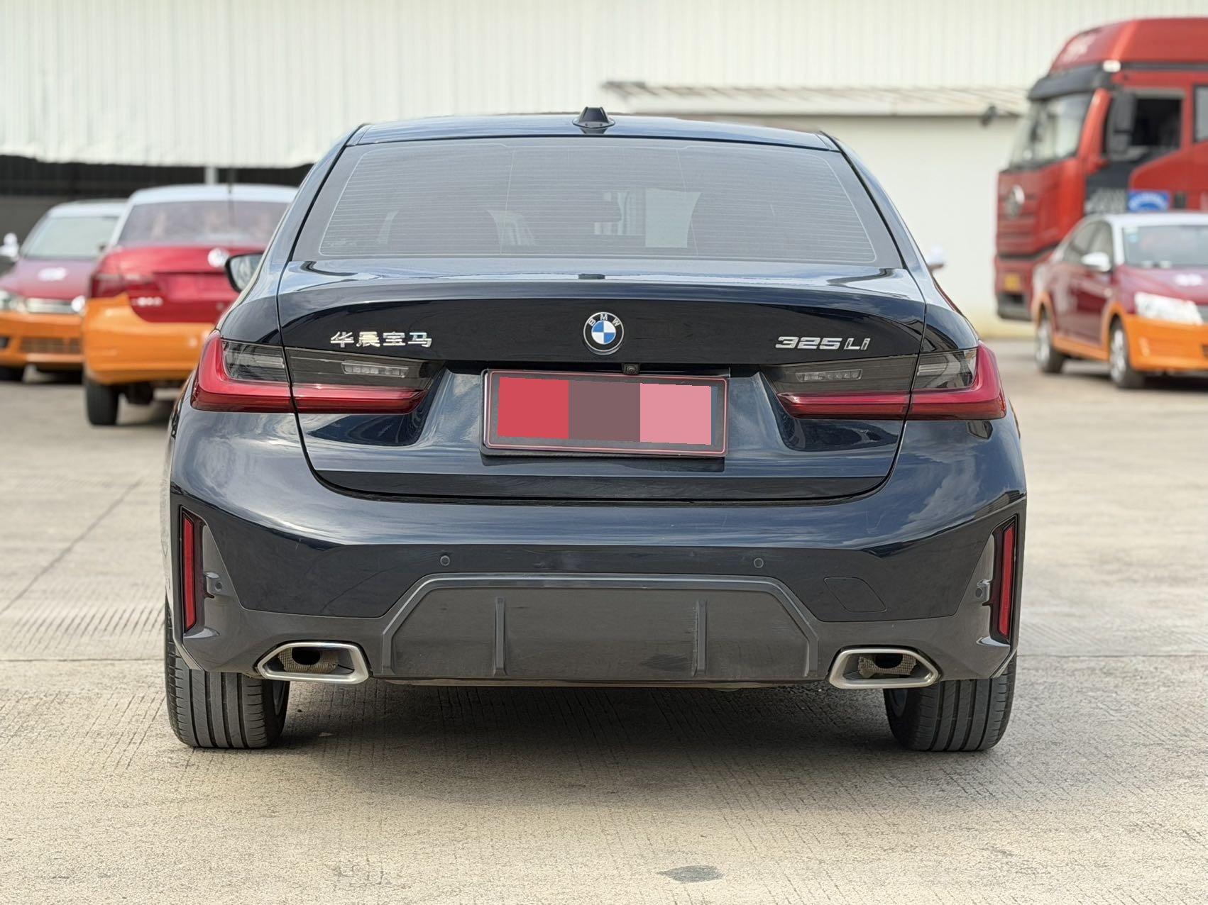 BMW 3 Series 2023 325Li M Sports Suit 6