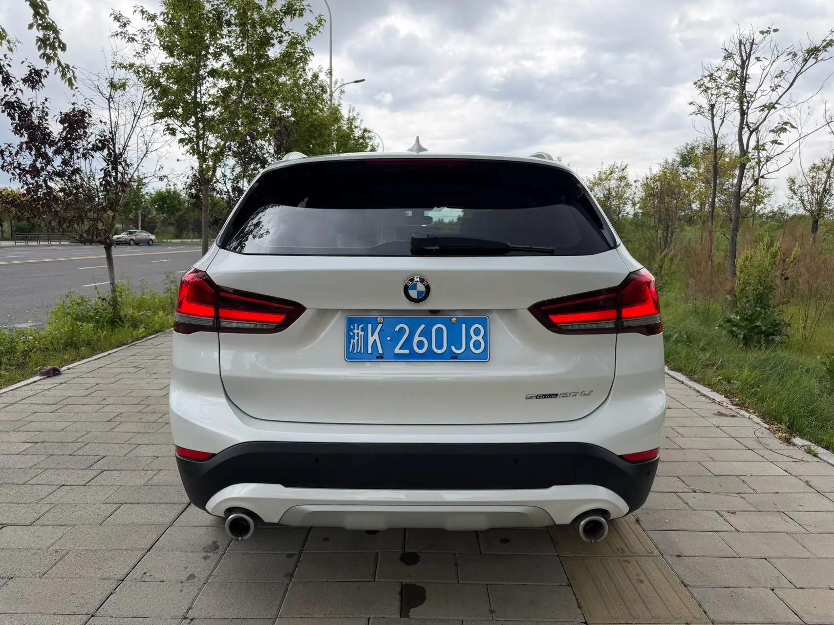 BMW X1 2022 sDrive20Li fashion 4