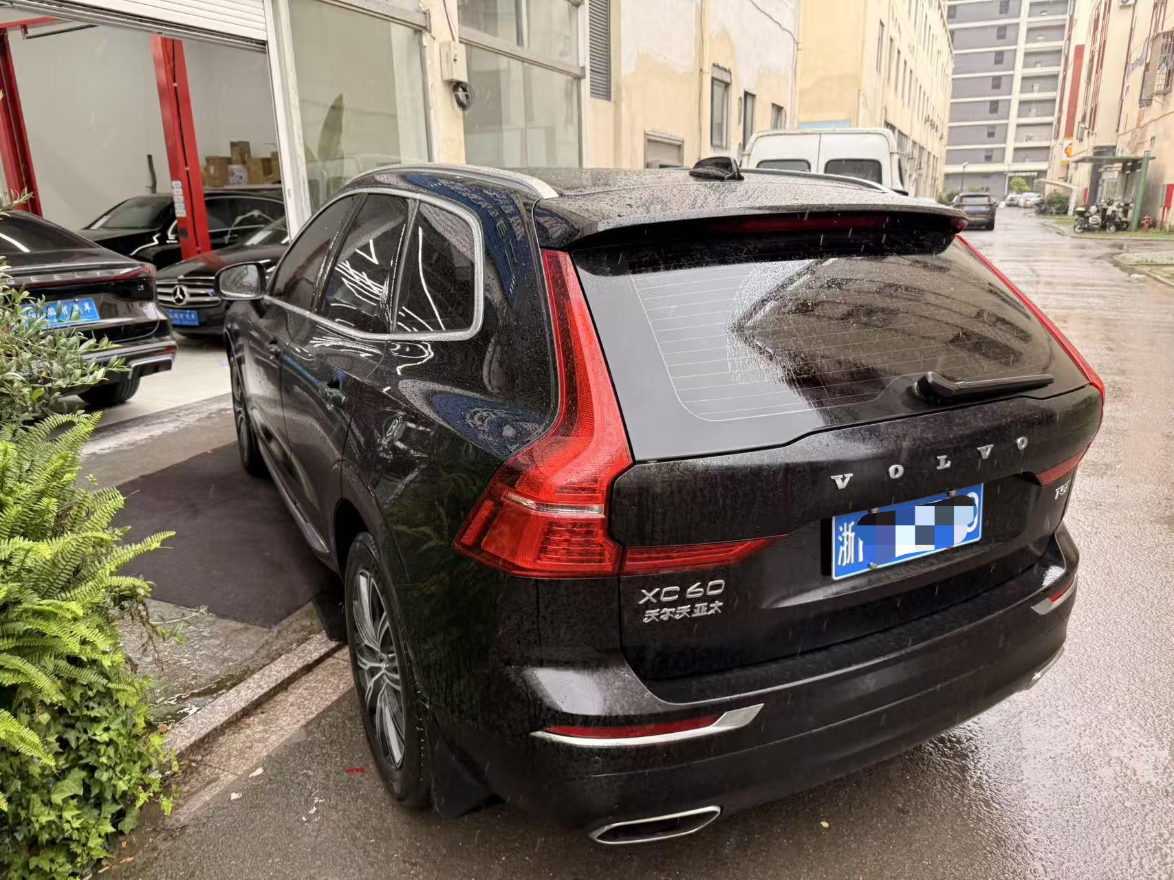 Volvo XC60 2021 T5 4-wheel-drive Zhiyi Deluxe Edition 4
