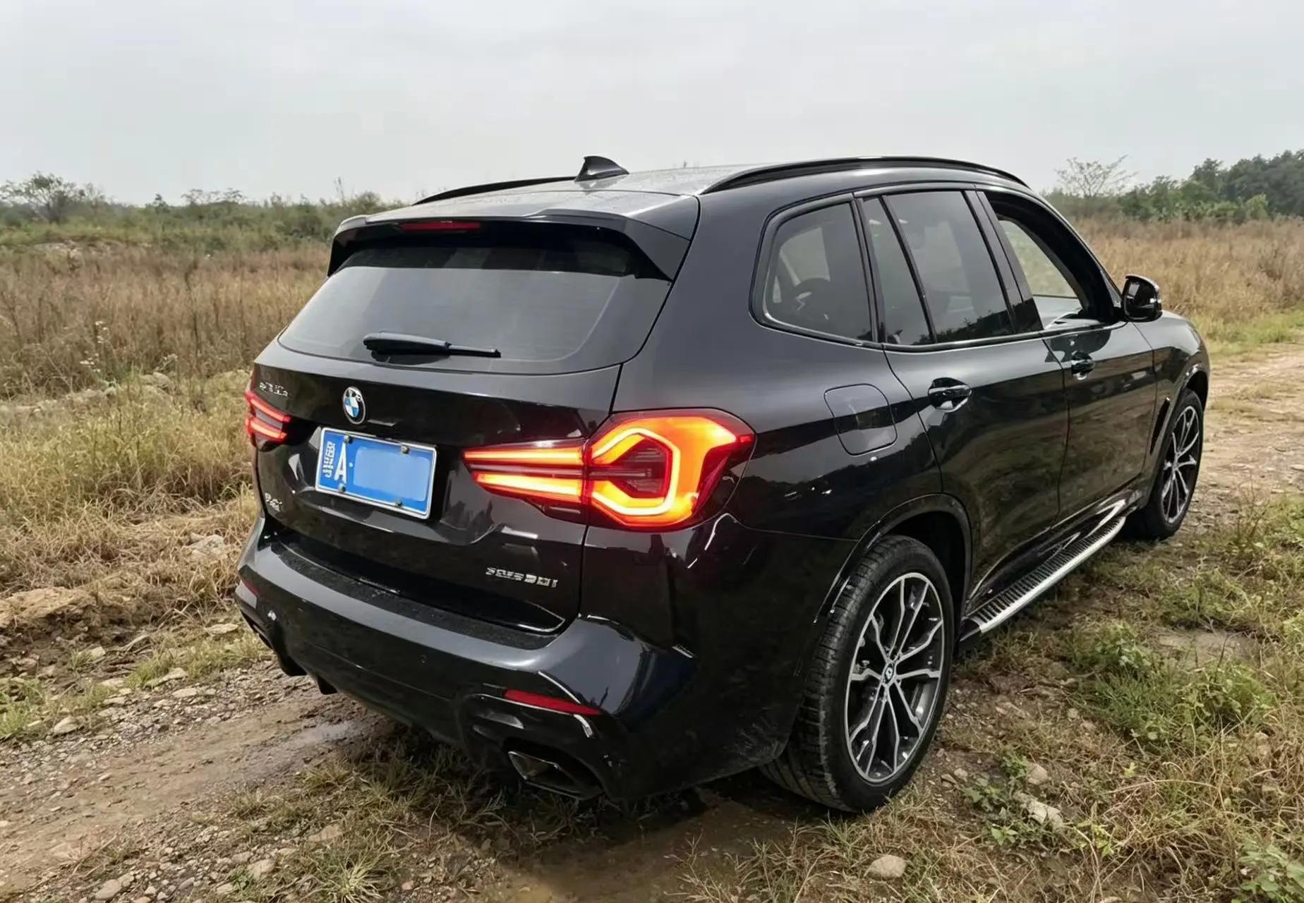 BMW X3 2022 xDrive30i Leading M Obsidian Night Suit 3