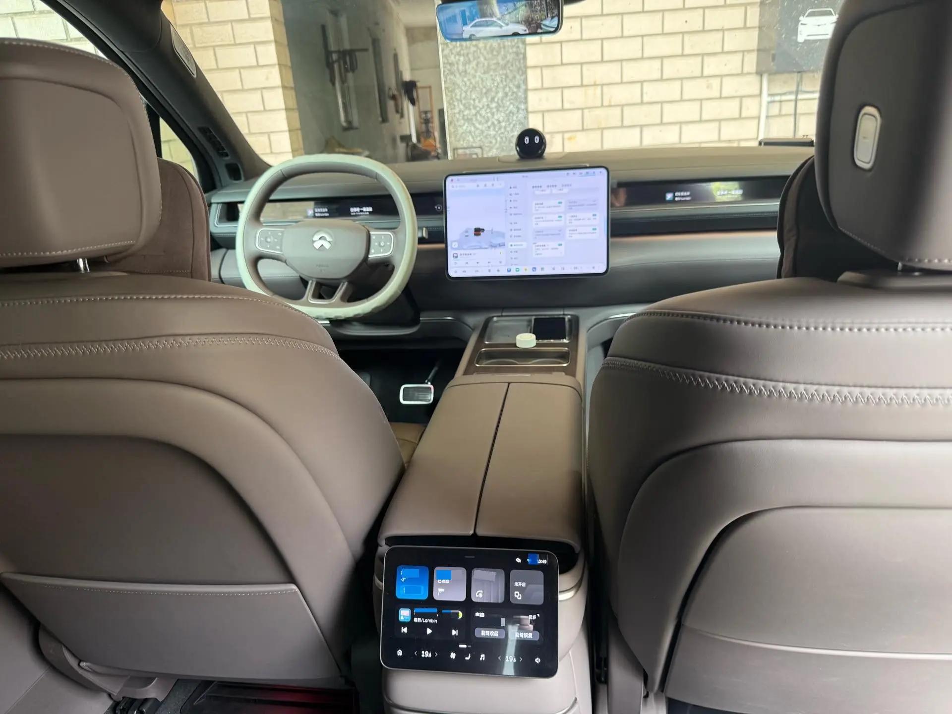 NIO 2026 ES8 6-seat executive signature version automatic gear 11