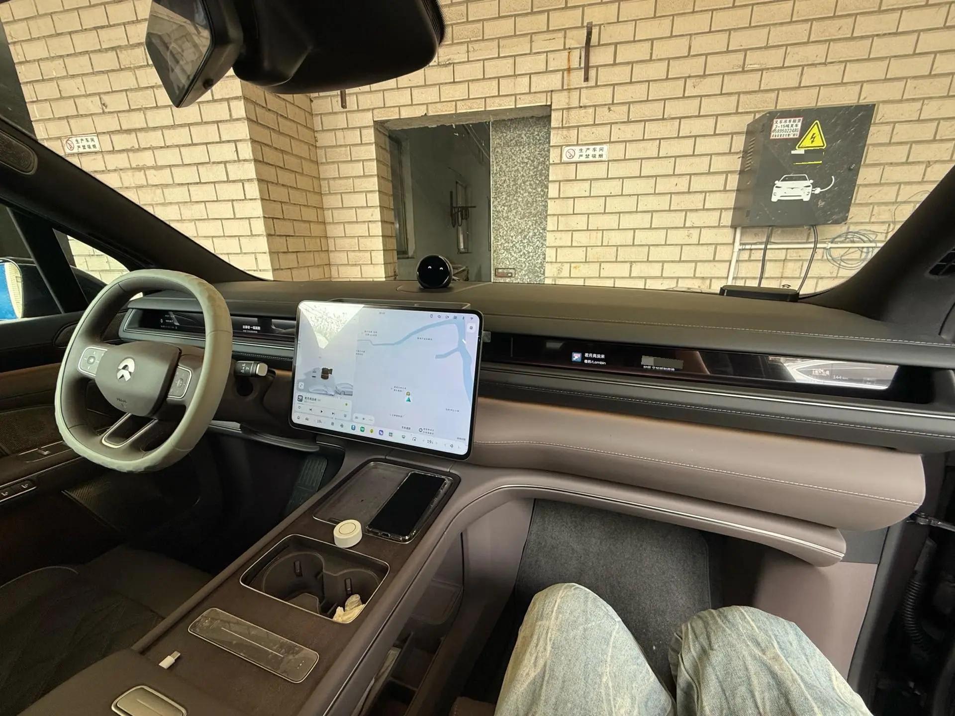 NIO 2026 ES8 6-seat executive signature version automatic gear 8