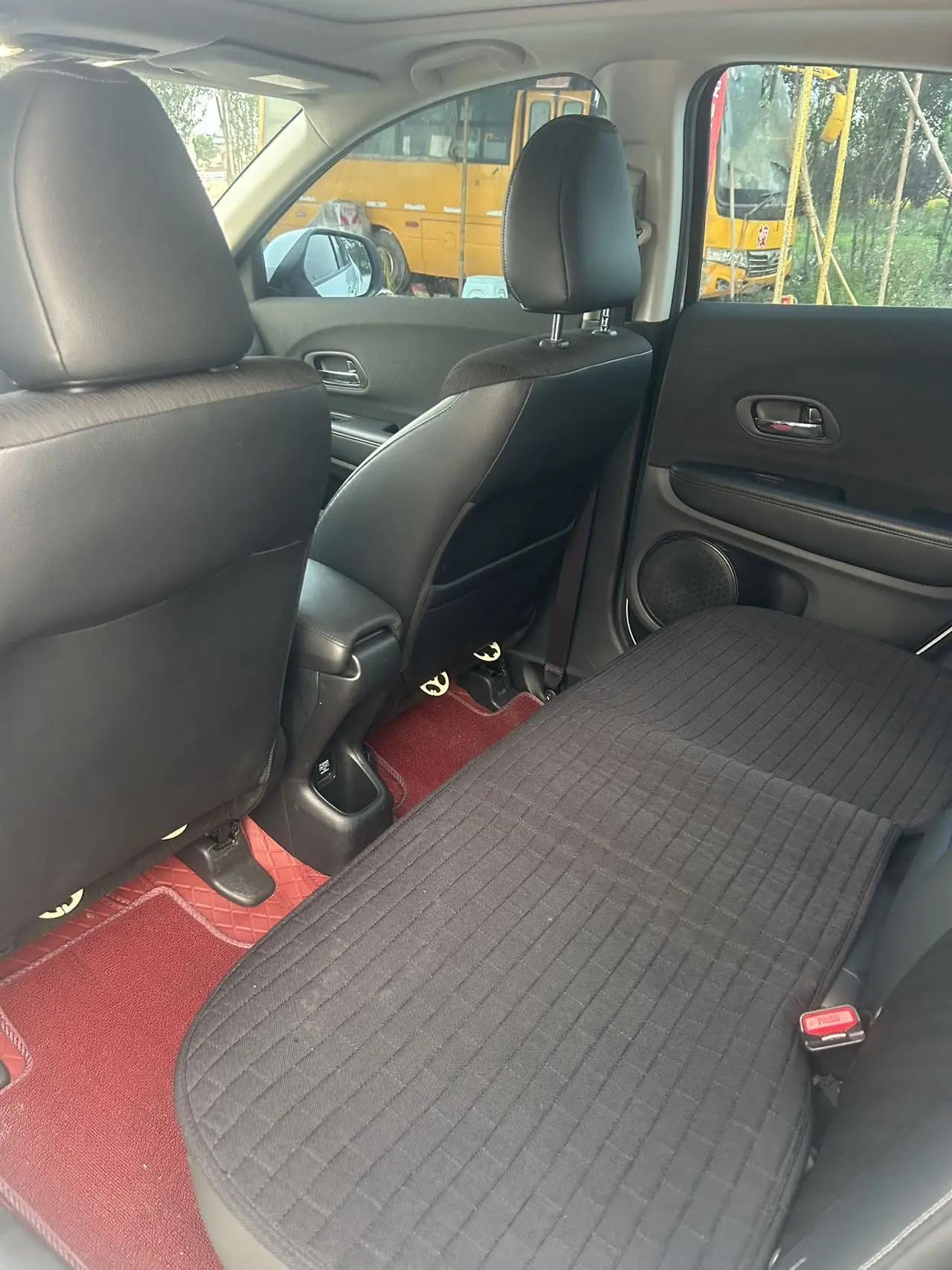 Vezel 2020 1.5L CVT Pioneer Edition 8