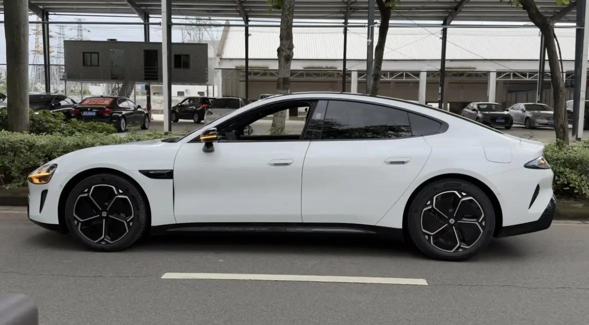 MI 2026 SU7 Standard Edition Automatic Gear 3