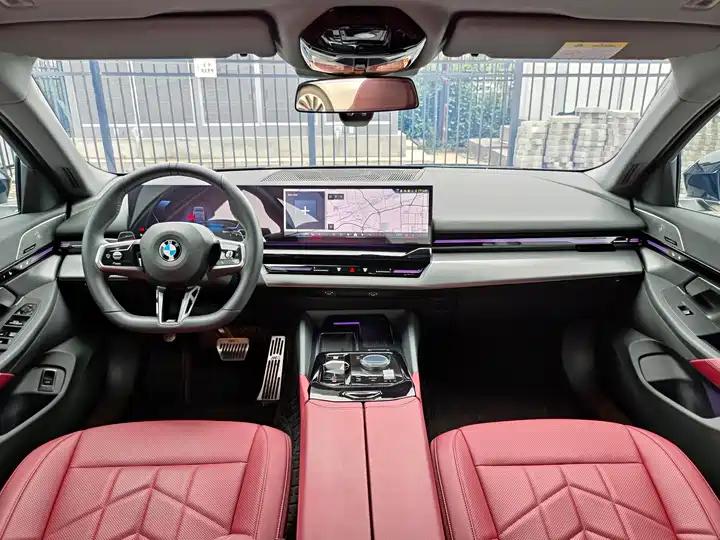 BMW 5 Series 2024 525Li M Sports Suit 20