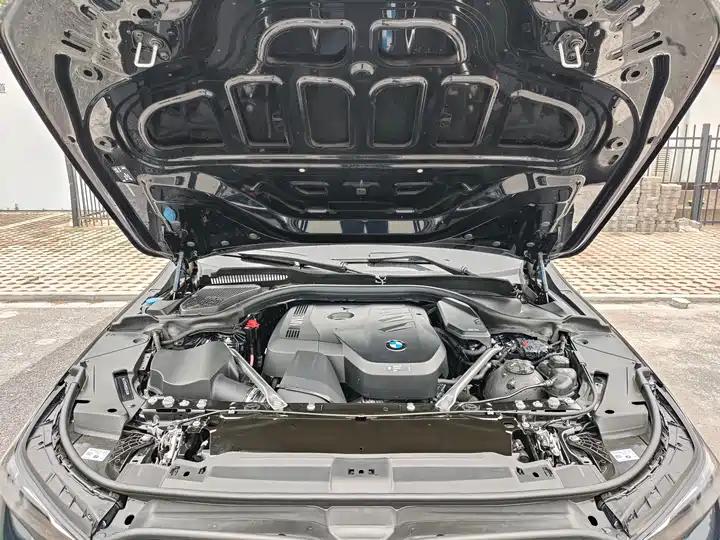 BMW 5 Series 2024 525Li M Sports Suit 22