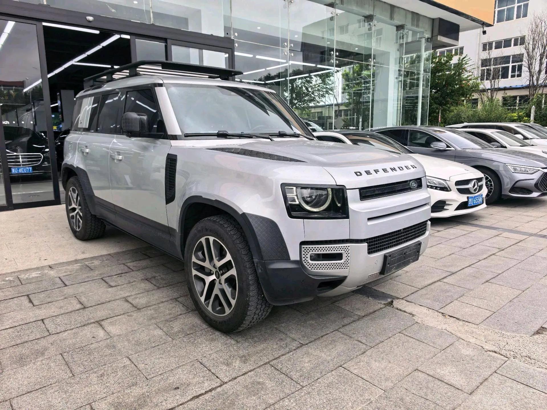Land Rover Guard 2021 110 P400 Diablo Special Edition 3