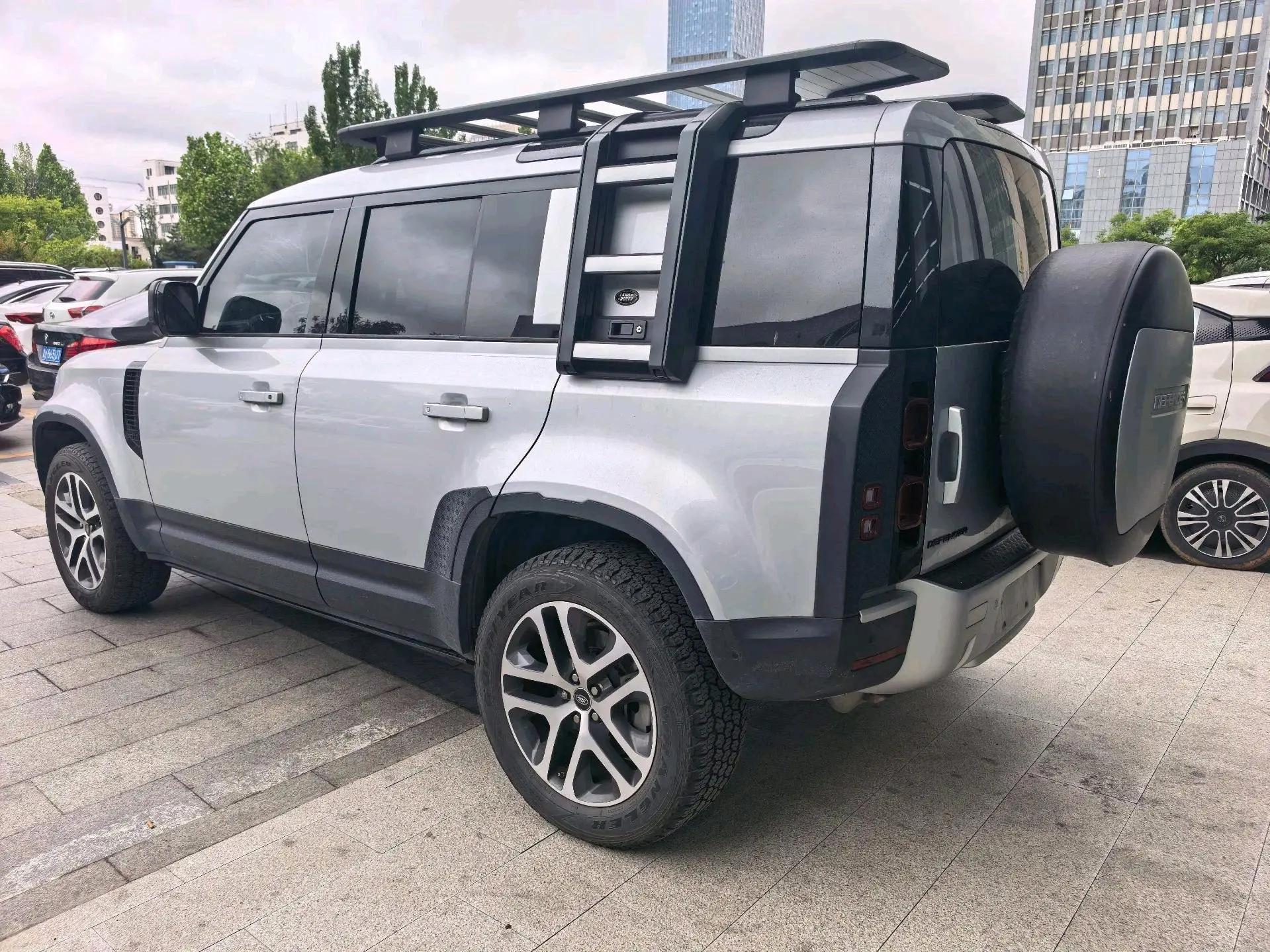 Land Rover Guard 2021 110 P400 Diablo Special Edition 6
