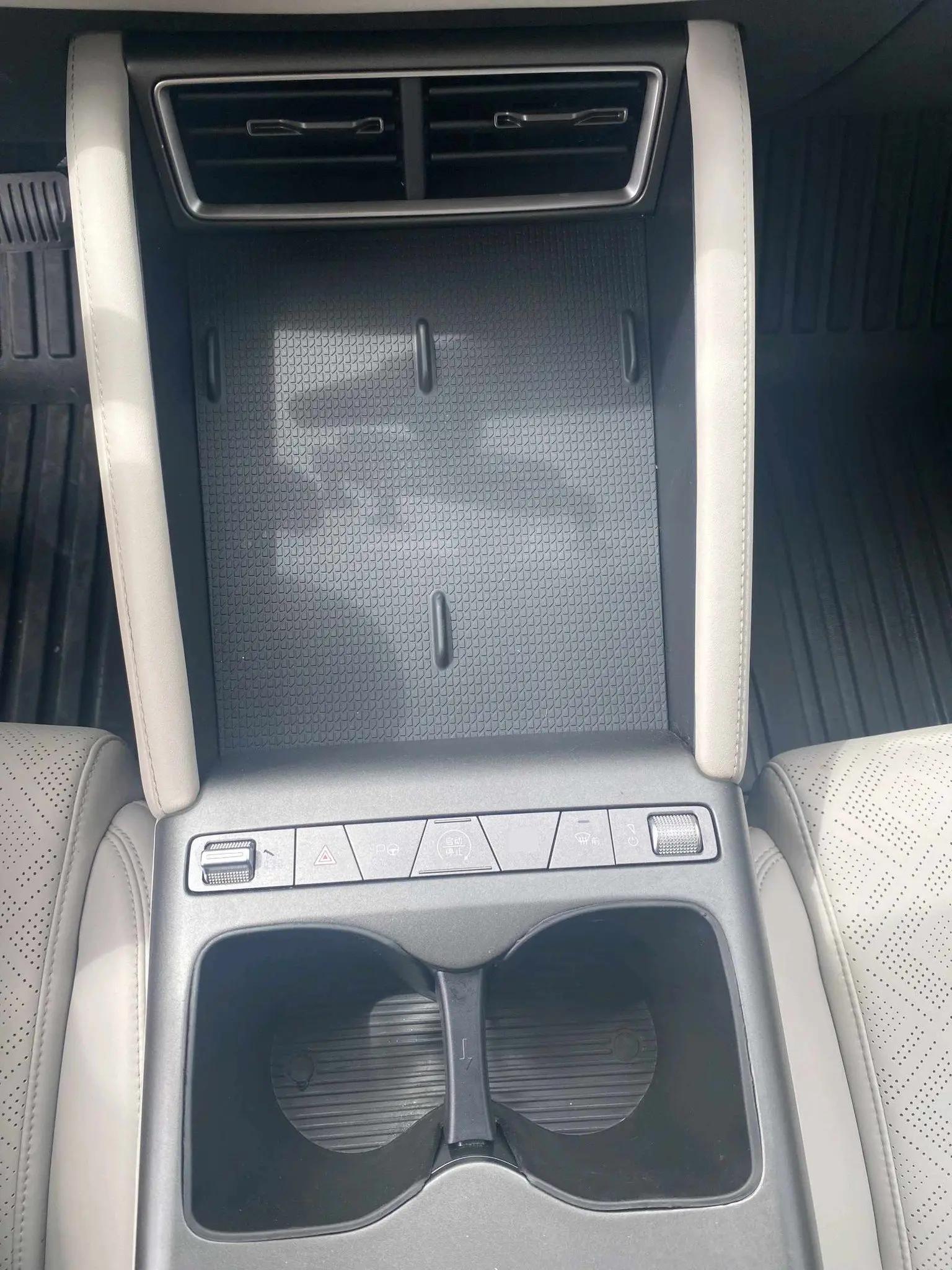 BYD 2025 Yuan UP Smart Driving 401KM Vital Automatic Gear 16