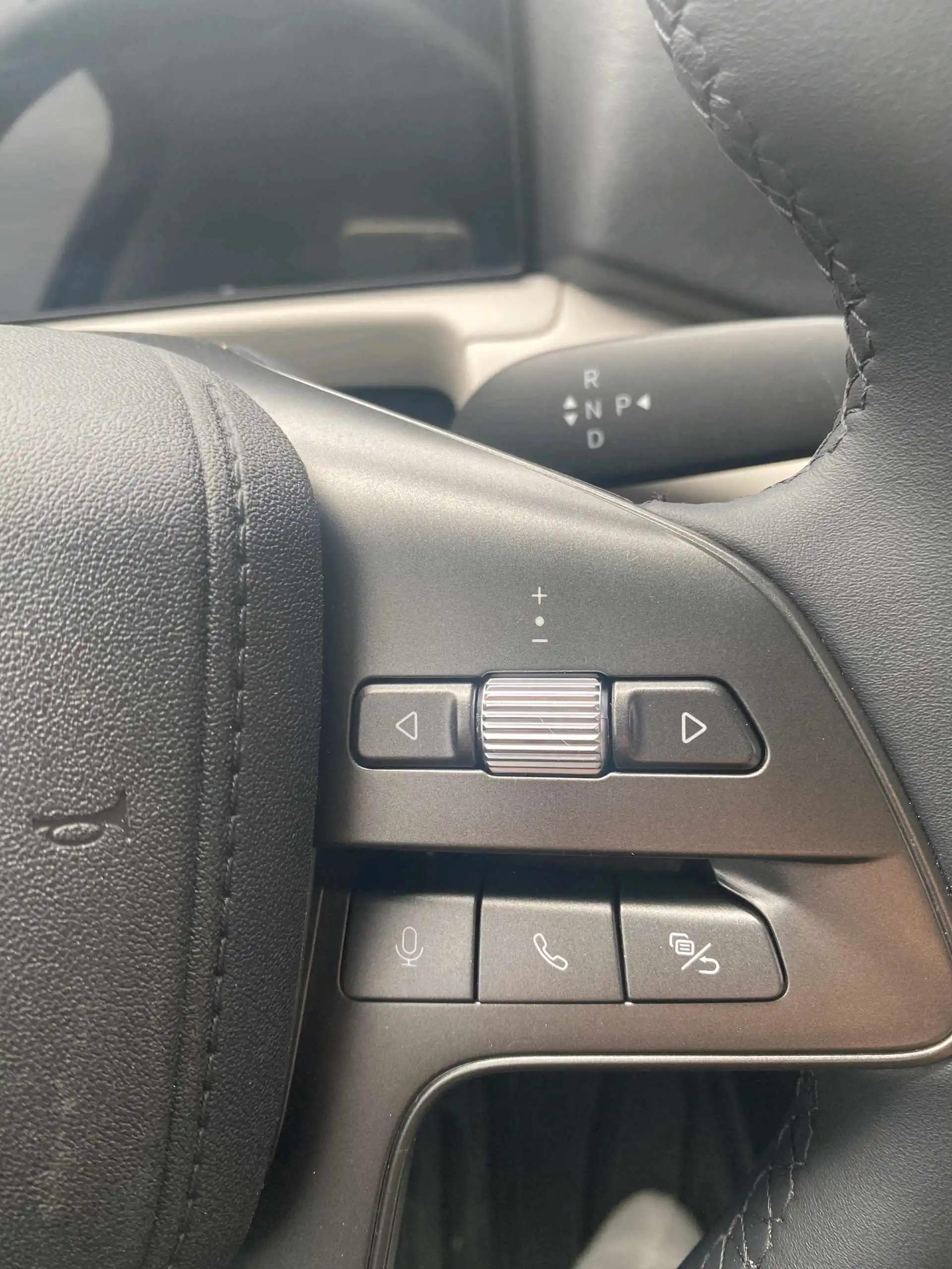 BYD 2025 Yuan UP Smart Driving 401KM Vital Automatic Gear 18