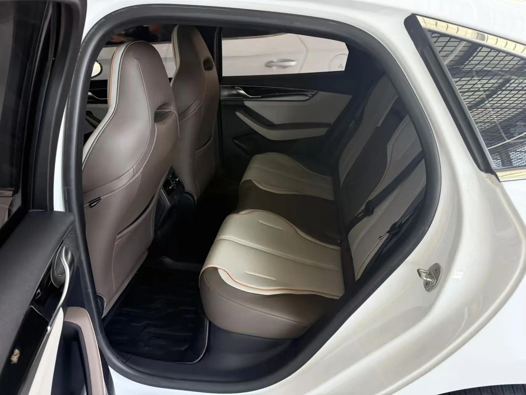 BYD 2023 Qin PLUS DM-i 1.5 stepless champion version Exceed 120KM automatic gear 3
