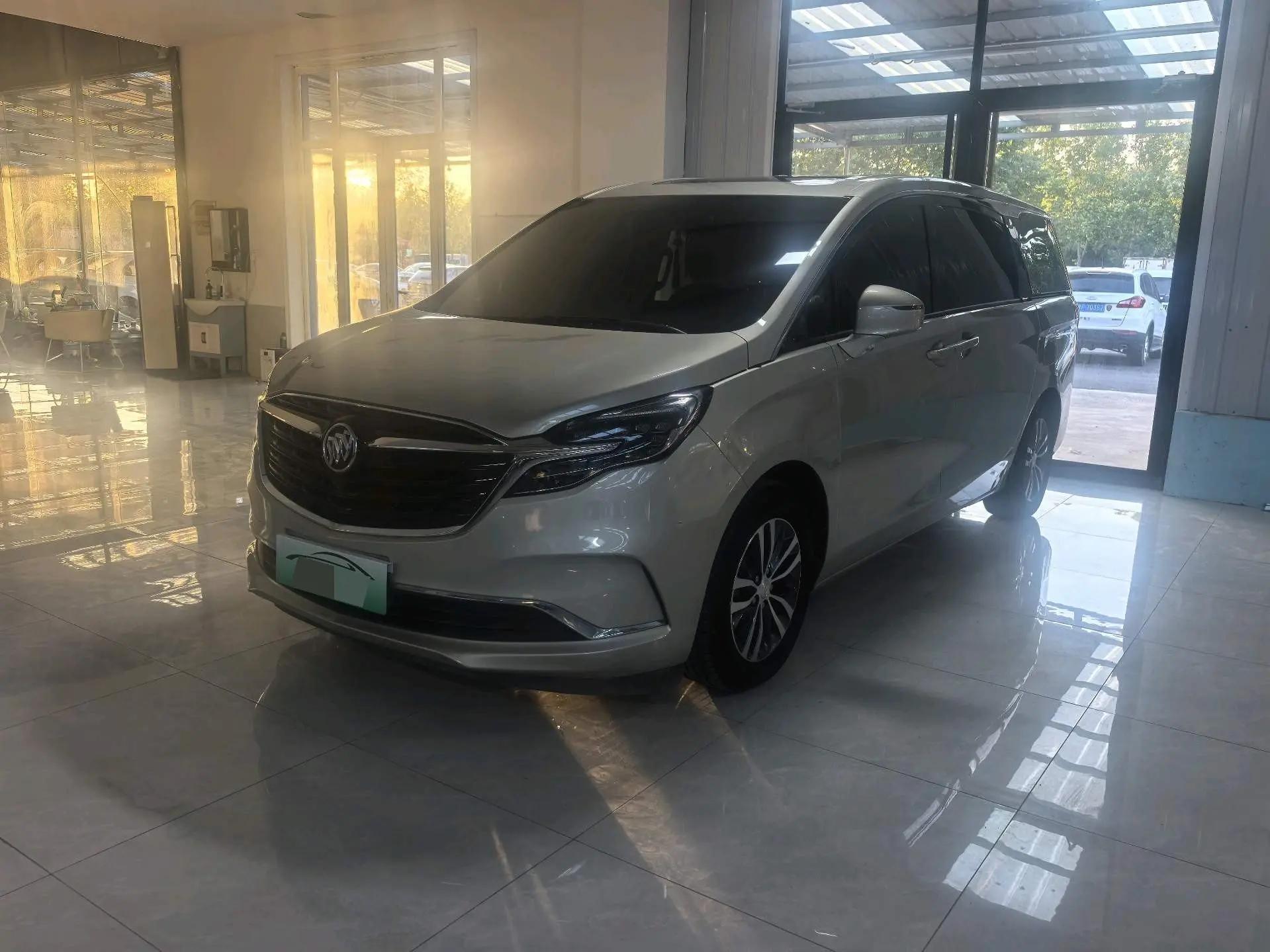 Buick GL8 2021 ES Land Business 653T Prestige Model