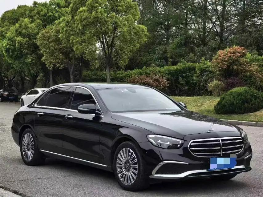 Mercedes Benz E-Class 2023 E 300 L Fashion 2