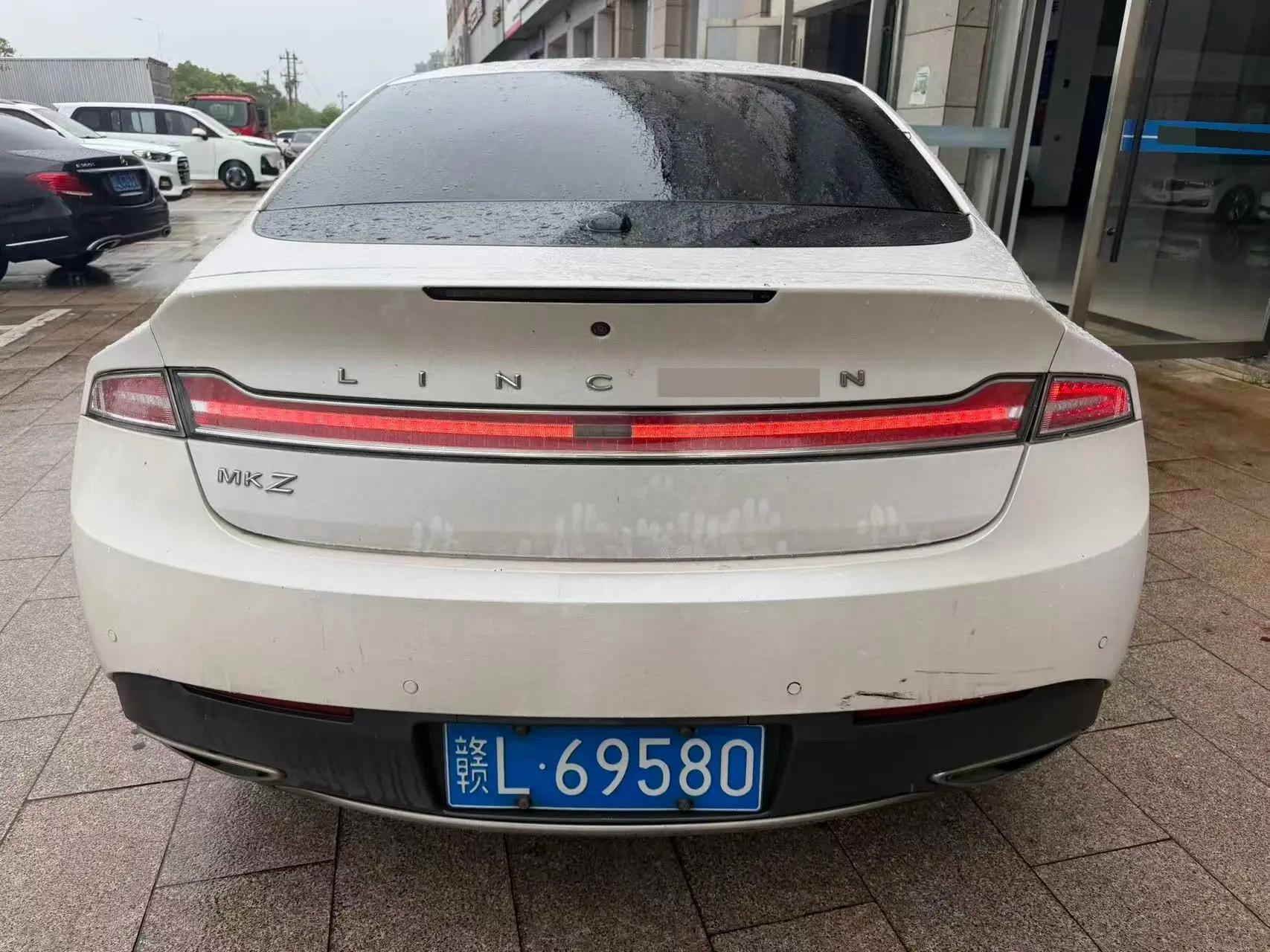 Lincoln MKZ 2020 2.0T Premium Edition 7