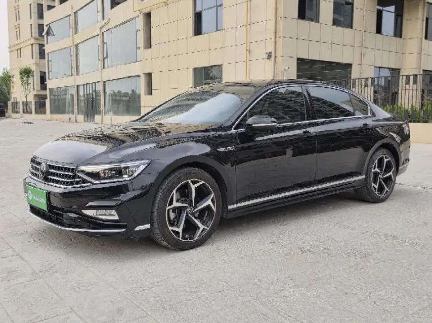Magotan 2022 330TSI DSG Basic