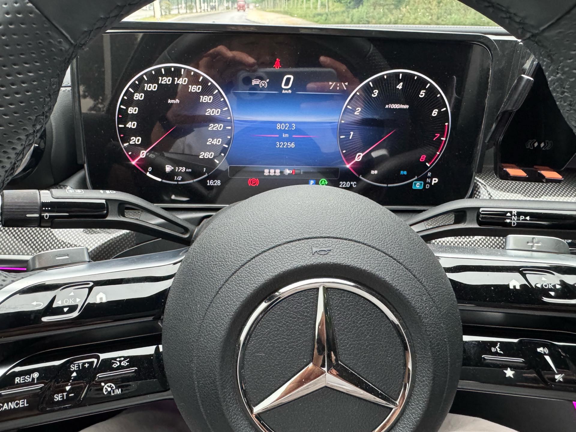Mercedes Benz Class C 2024 C 260 L 48V 1.5T (Change 3) Automatic 8